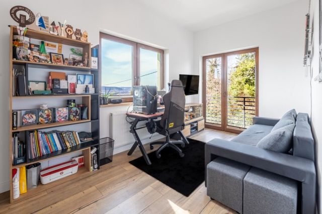 dom wolnostojący, 4 pokoje Gdynia Obłuże. Zdjęcie 9