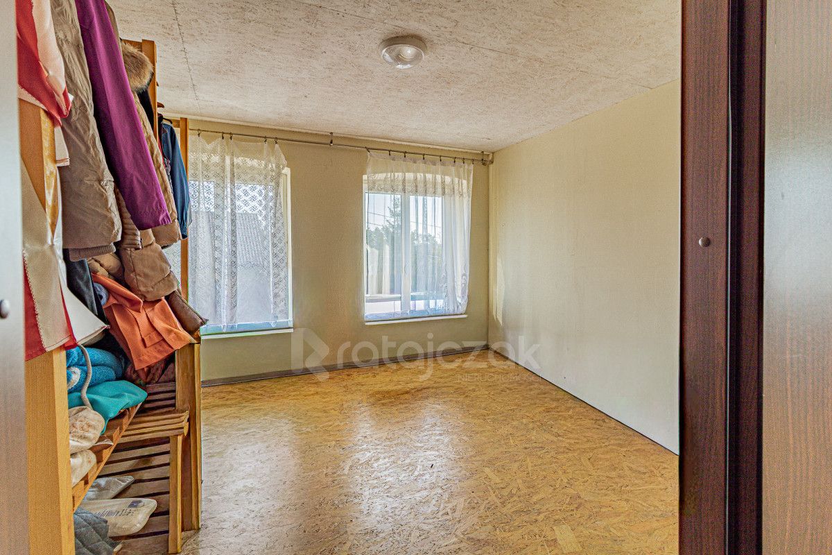 dom wolnostojący, 5 pokoi Kłodawa. Zdjęcie 36