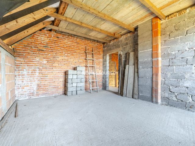 dom wolnostojący, 5 pokoi Pawlikowice. Zdjęcie 8