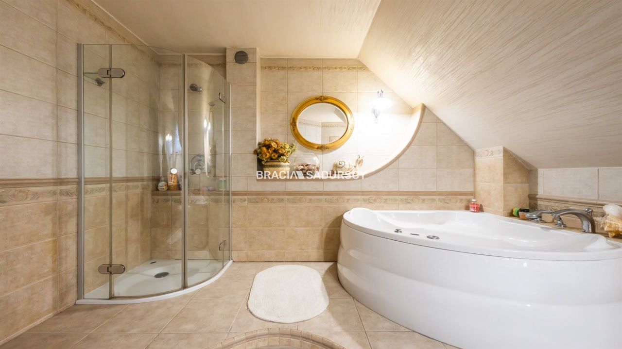 dworek, 8 pokoi Balin, ul. Gwardzistów. Zdjęcie 36