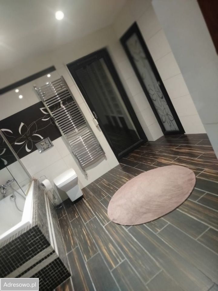 dom wolnostojący, 8 pokoi Łupawa. Zdjęcie 12