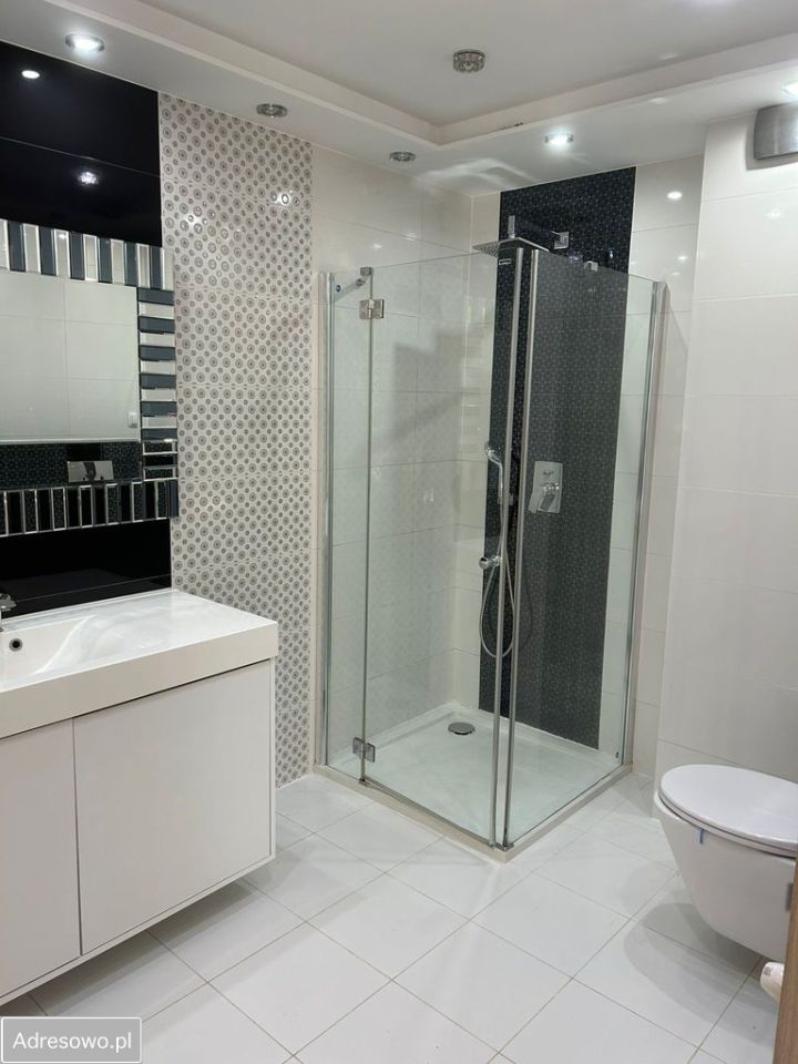 Mieszkanie 3-pokojowe Żary. Zdjęcie 10