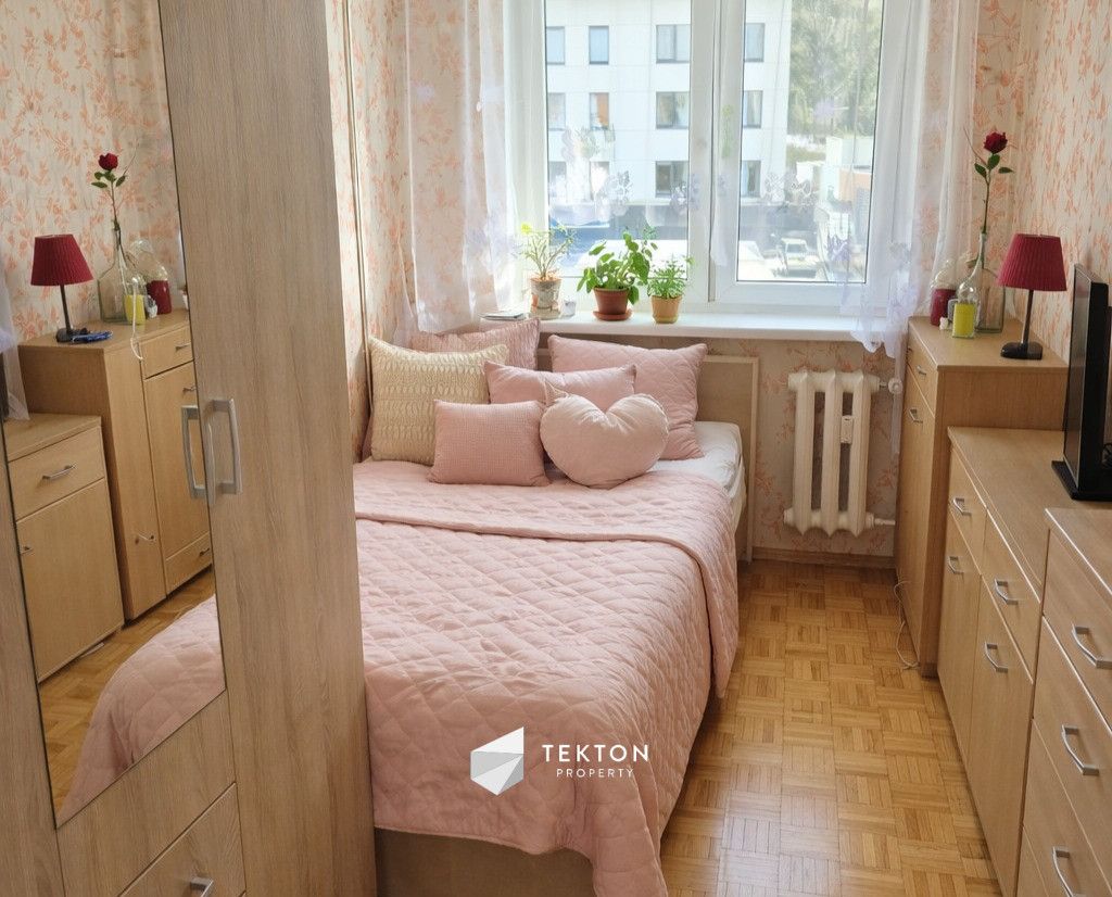 Mieszkanie 2-pokojowe Poznań Winogrady, os. Przyjaźni. Zdjęcie 3