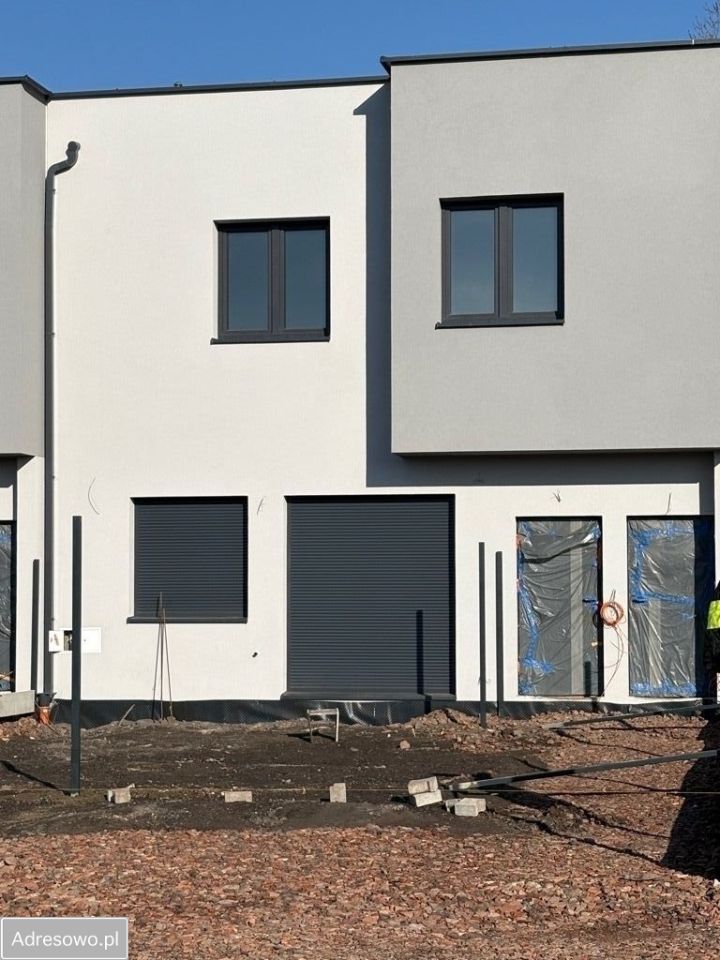 Mieszkanie 4-pokojowe Bytom Szombierki, ul. Łabędzia. Zdjęcie 3