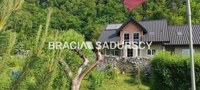 dom wolnostojący, 7 pokoi Kraków Zwierzyniec, ul. Księcia Józefa. Zdjęcie 2