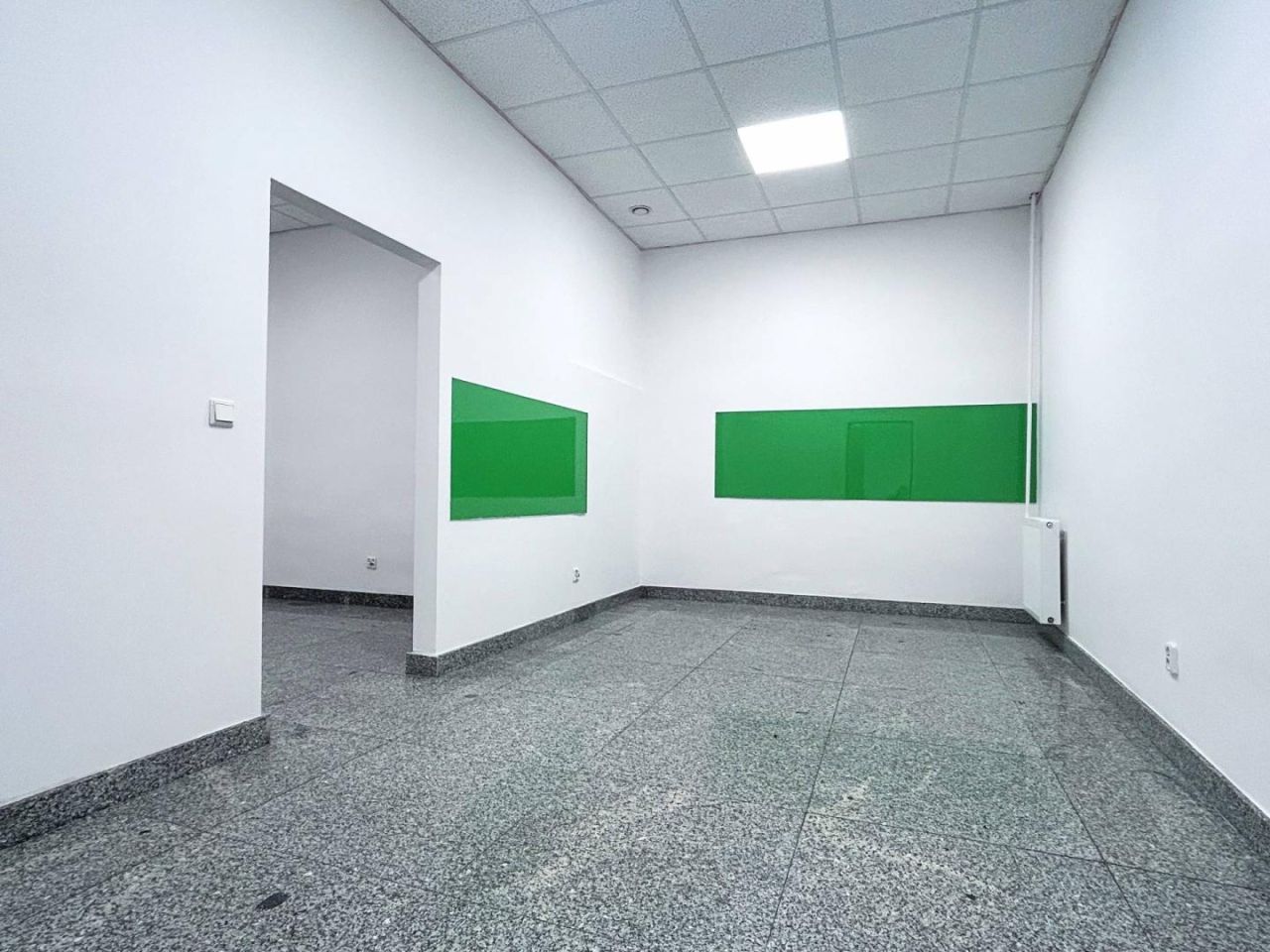 Hala/magazyn Łódź, al. marsz. Józefa Piłsudskiego. Zdjęcie 3