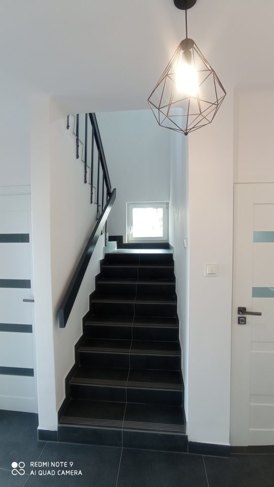 dom wolnostojący, 5 pokoi Żyrardów Centrum, H.Barona. Zdjęcie 3