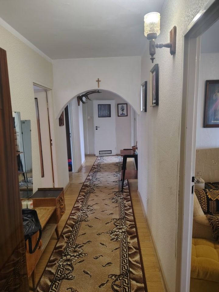 Mieszkanie 5-pokojowe Kijowiec. Zdjęcie 4