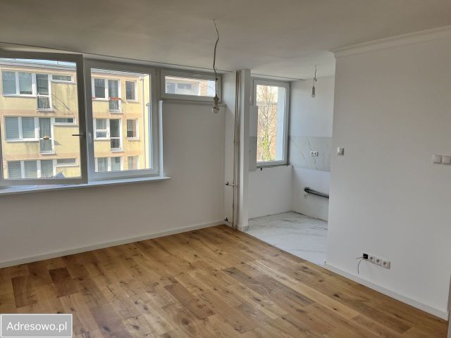 Mieszkanie 2-pokojowe Warszawa Saska Kępa, ul. Brazylijska. Zdjęcie 1