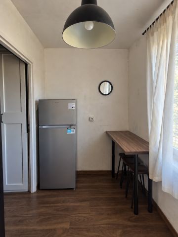 Mieszkanie 1-pokojowe Kraków Kurdwanów, ul. Marii i Bolesława Wysłouchów. Zdjęcie 3