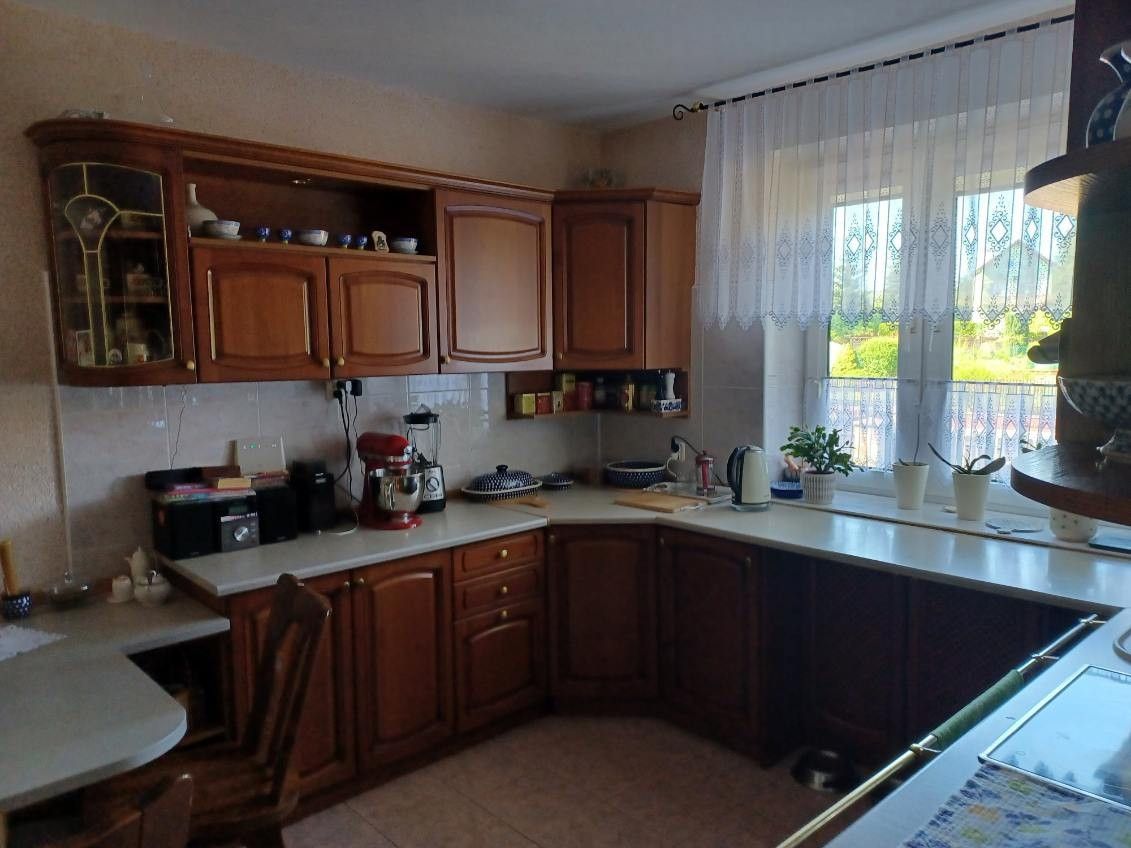 dom szeregowy, 7 pokoi Połaniec, ul. Spacerowa. Zdjęcie 6