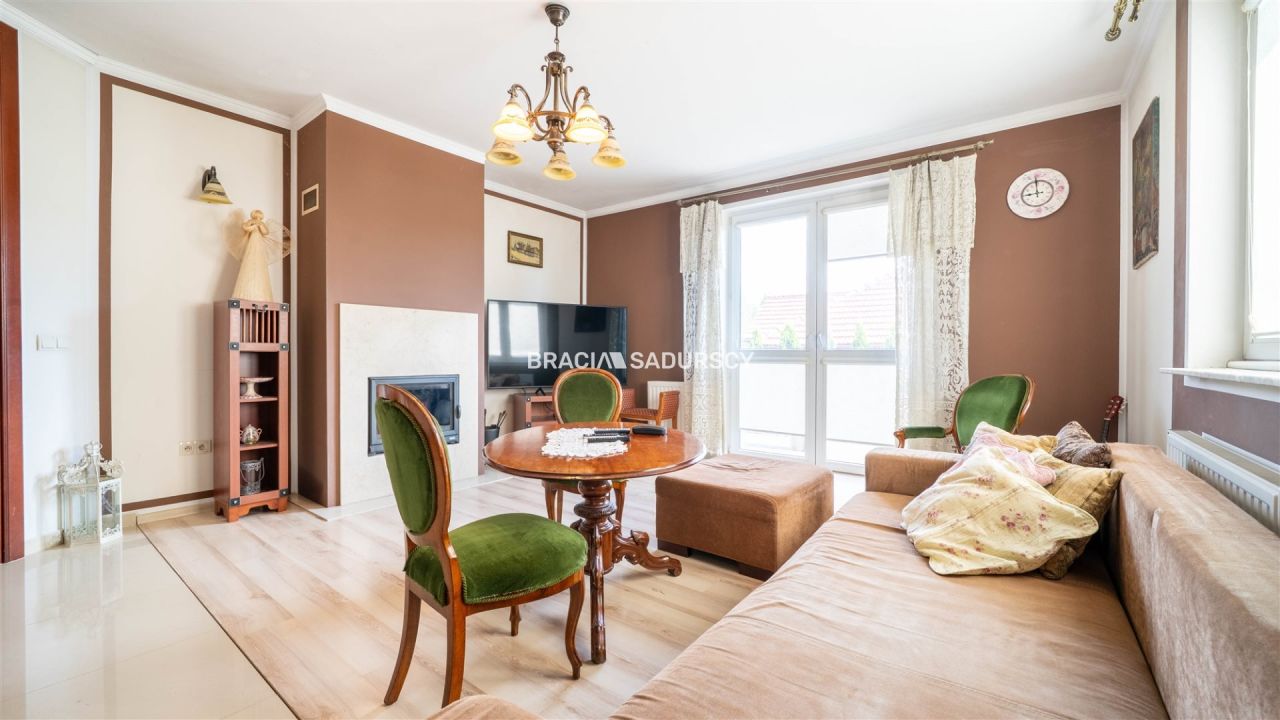 dom wolnostojący, 3 pokoje Łapanów. Zdjęcie 9