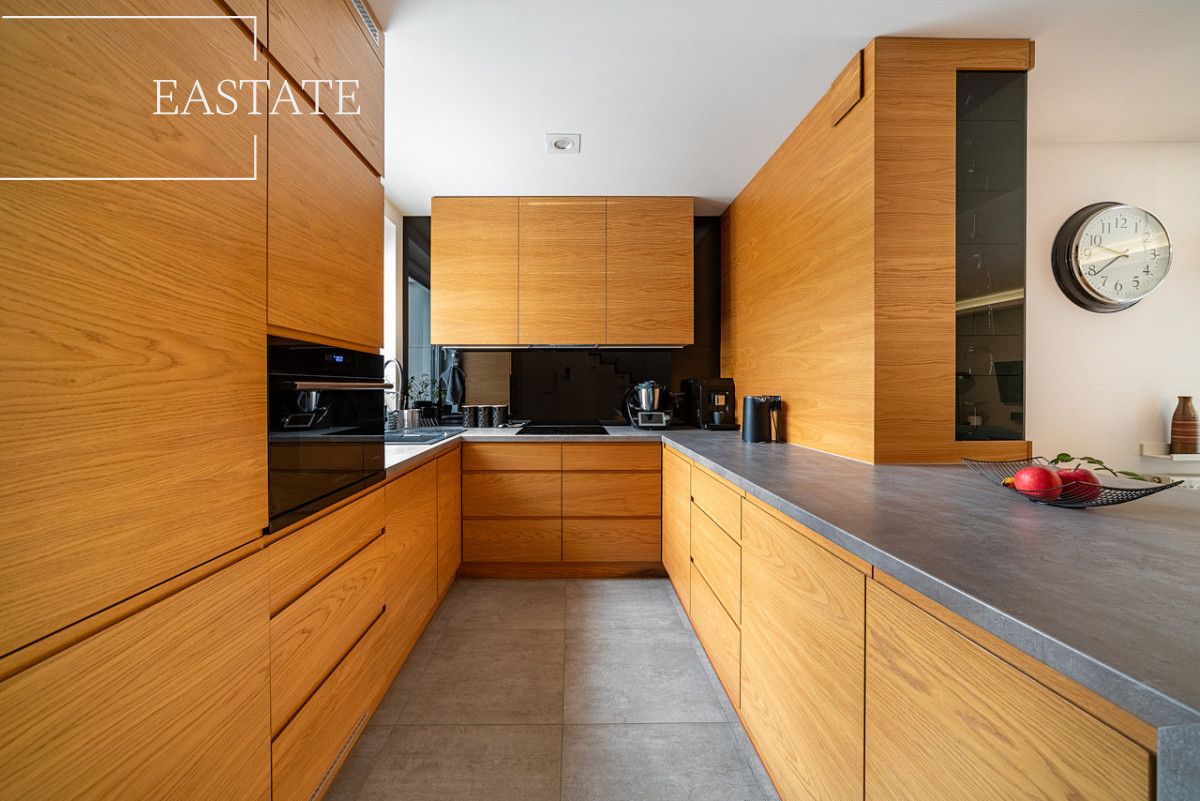 bliźniak, 5 pokoi Łomianki. Zdjęcie 4