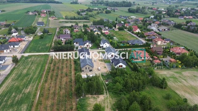 bliźniak, 4 pokoje Konin. Zdjęcie 21