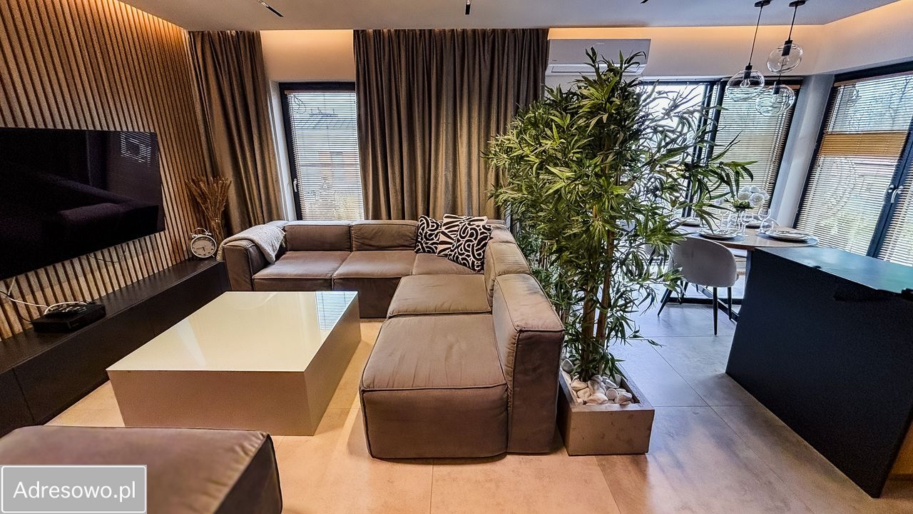 Mieszkanie 3-pokojowe Kraków Kliny, ul. Komuny Paryskiej. Zdjęcie 1