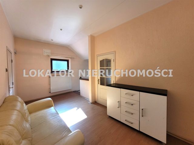 dom wolnostojący, 5 pokoi Kaczory. Zdjęcie 21