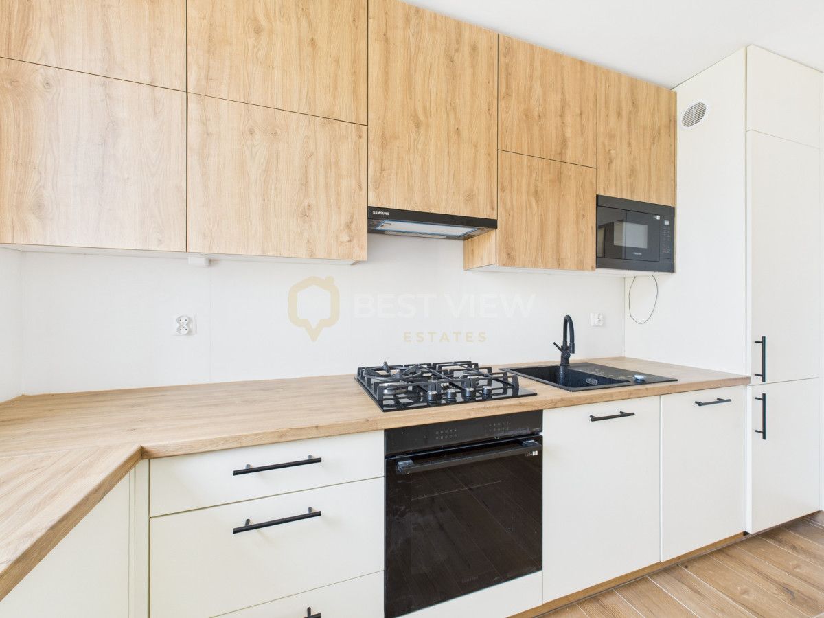 Mieszkanie 3-pokojowe Warszawa Praga, ul. Ostrobramska. Zdjęcie 2