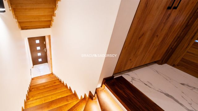 Mieszkanie 4-pokojowe Węgrzce Wielkie. Zdjęcie 11