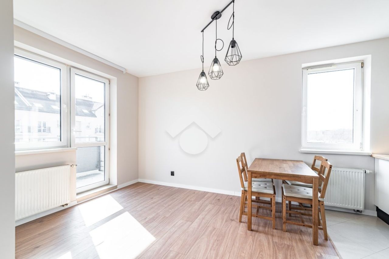 Mieszkanie 3-pokojowe Kraków Kurdwanów. Zdjęcie 3