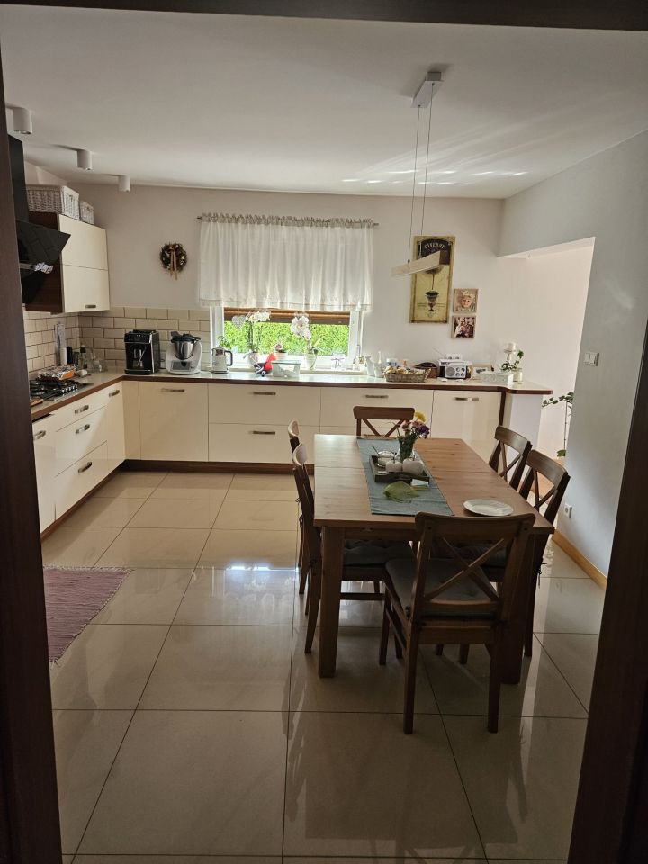 dom wolnostojący Krzyżowa. Zdjęcie 6
