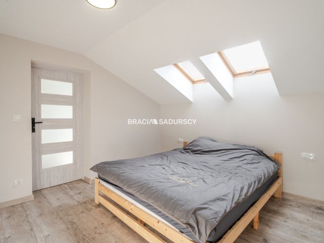 dom wolnostojący, 5 pokoi Polanka Hallera. Zdjęcie 25