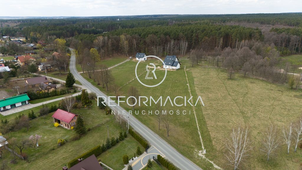 dom wolnostojący, 5 pokoi Czarna. Zdjęcie 10