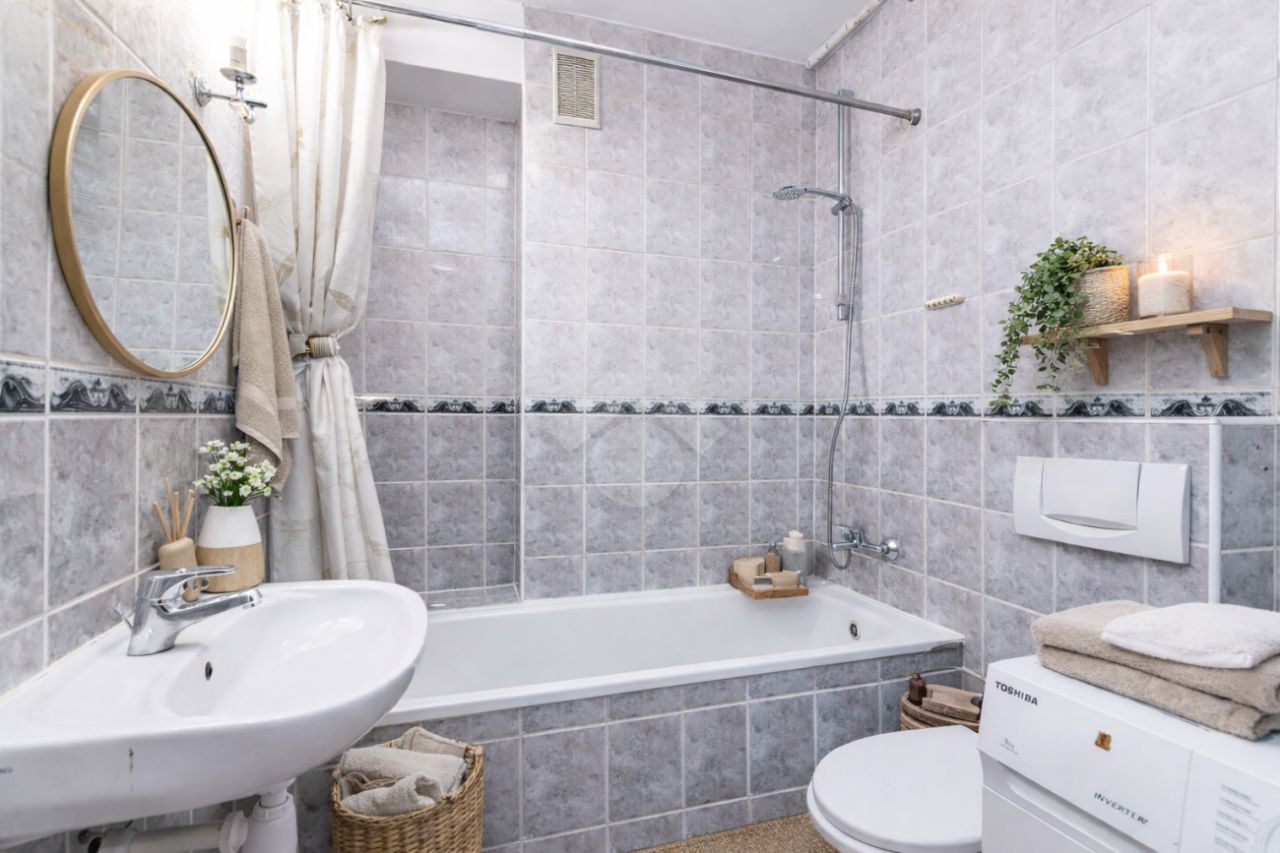 Mieszkanie 3-pokojowe Kraków Kurdwanów, ul. Łowienicka. Zdjęcie 12