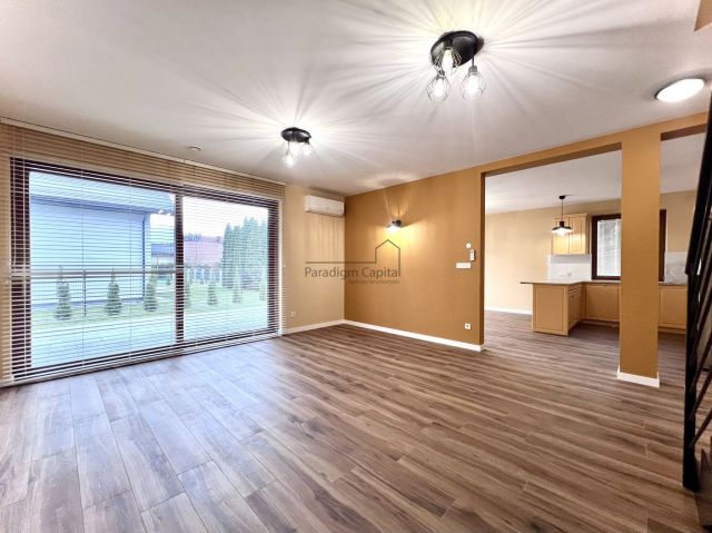 bliźniak, 5 pokoi Modlniczka. Zdjęcie 1