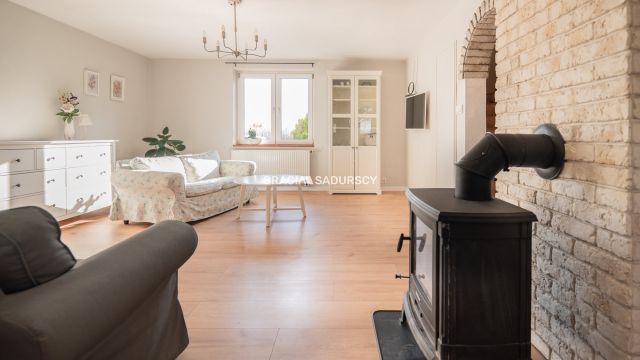 dom wolnostojący, 6 pokoi Gnatowice. Zdjęcie 4