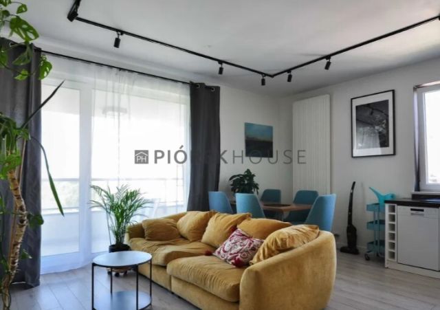 Mieszkanie 3-pokojowe Warszawa Praga-Południe, ul. Jana Nowaka-Jeziorańskiego. Zdjęcie 1