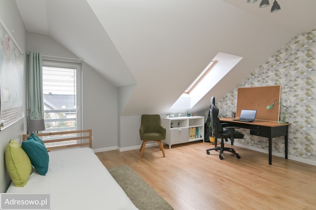 dom wolnostojący, 6 pokoi Mała Piaśnica. Zdjęcie 2