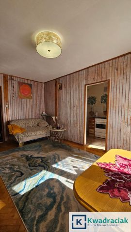 Mieszkanie 3-pokojowe Ustrzyki Dolne, ul. Słoneczna. Zdjęcie 2
