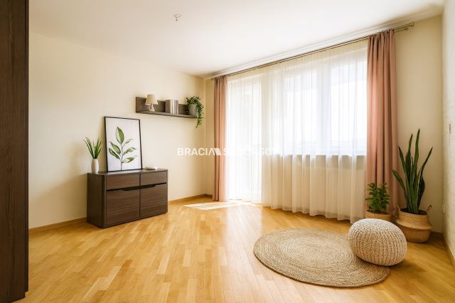 Mieszkanie 4-pokojowe Kraków Dębniki, ul. Kobierzyńska. Zdjęcie 5