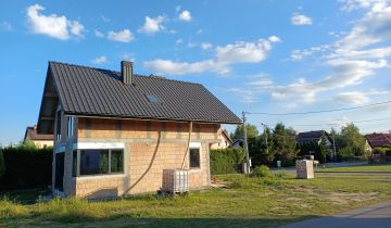 dom wolnostojący, 4 pokoje Rzezawa, ul. Osiedlowa