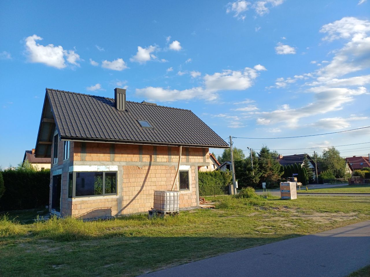 dom wolnostojący, 4 pokoje Rzezawa, ul. Osiedlowa. Zdjęcie 2