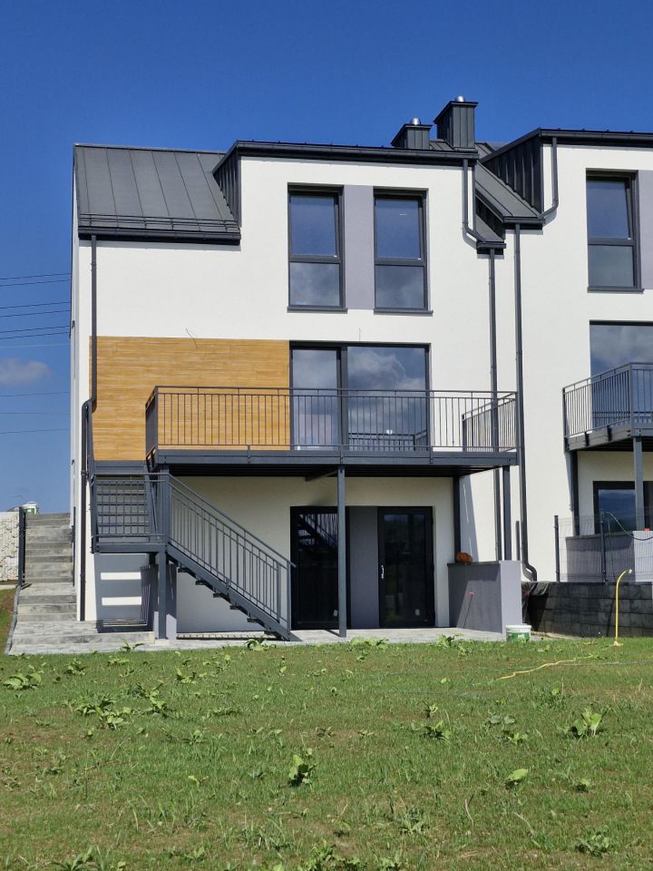 bliźniak, 5 pokoi Nowy Sącz Poręba Mała, ul. Juranda. Zdjęcie 7