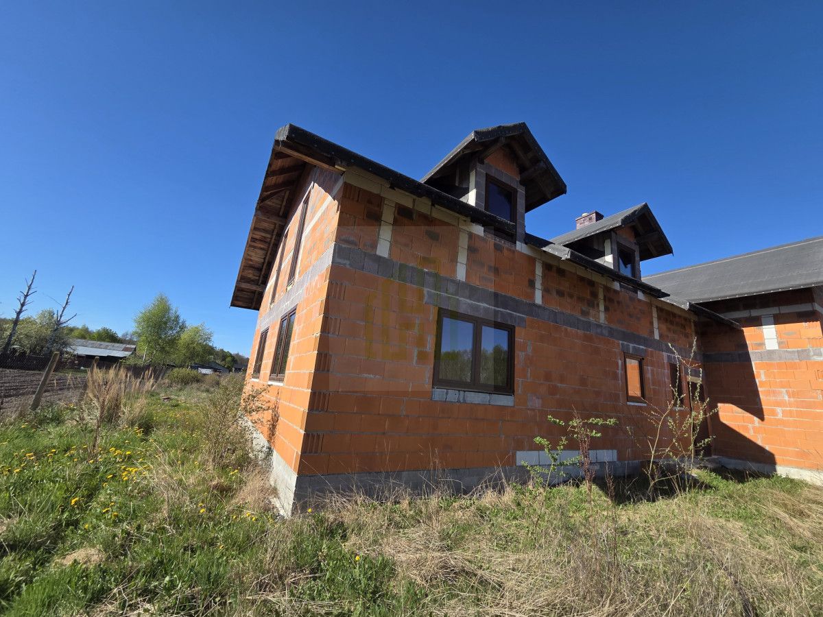 dom wolnostojący, 7 pokoi Nowa Huta. Zdjęcie 9