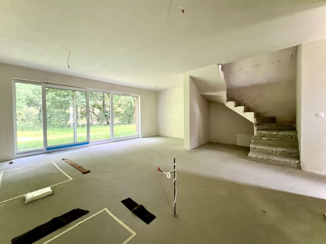 bliźniak, 4 pokoje Zerwana. Zdjęcie 9