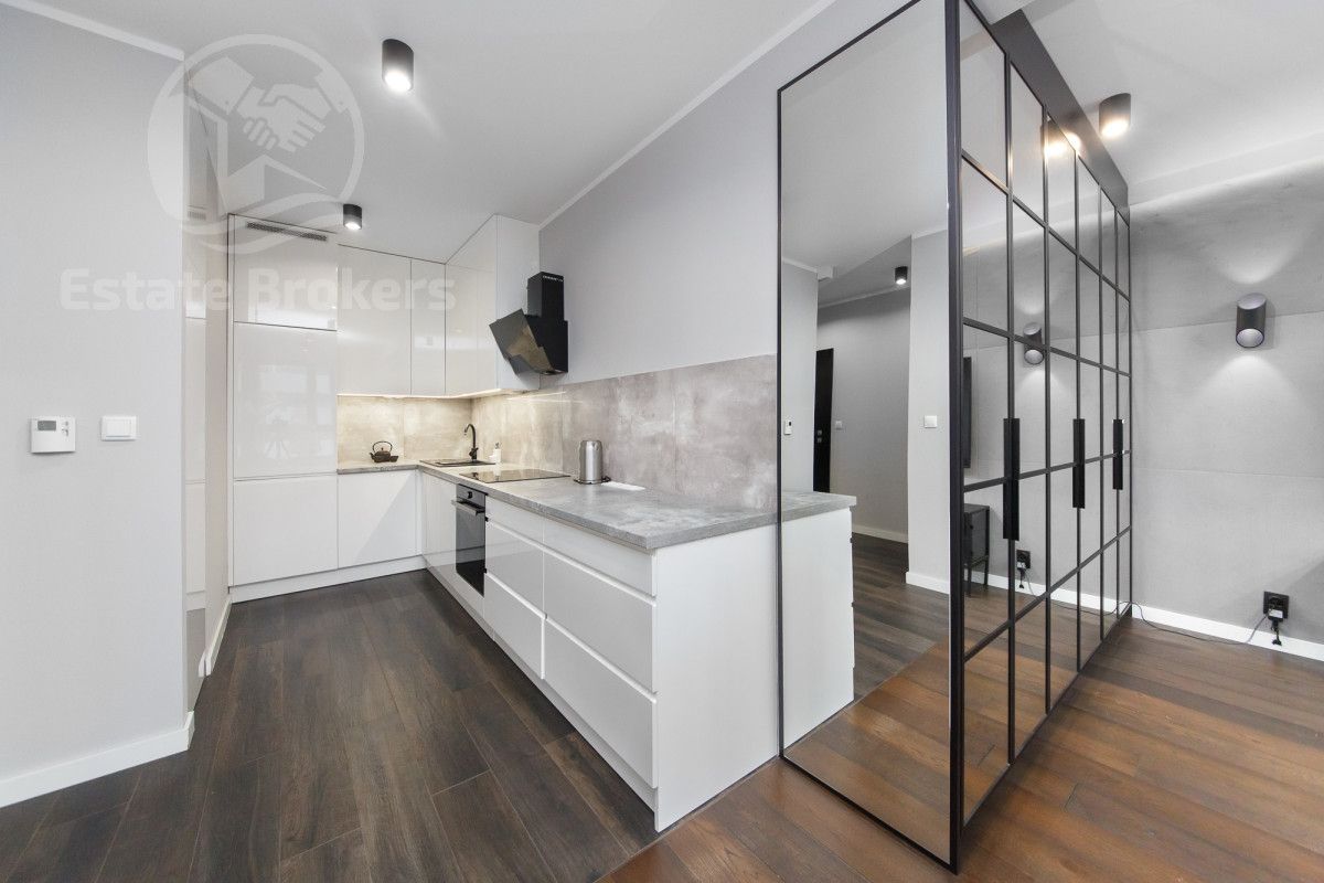 Mieszkanie 2-pokojowe Wrocław Stare Miasto, ul. gen. Władysława Sikorskiego. Zdjęcie 4