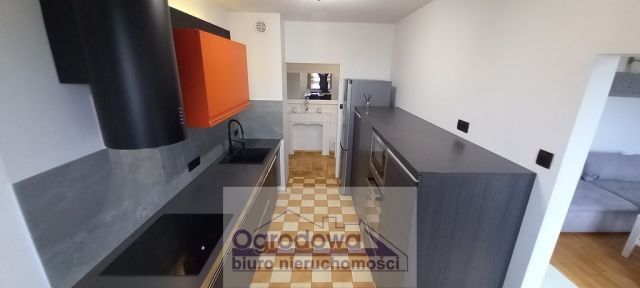 Mieszkanie 3-pokojowe Warszawa Wesoła, ul. Jeździecka. Zdjęcie 9