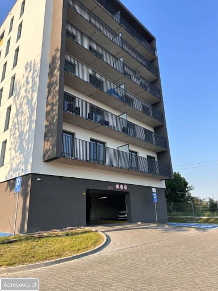 Mieszkanie 3-pokojowe Łódź Mileszki, ul. Augustów. Zdjęcie 1