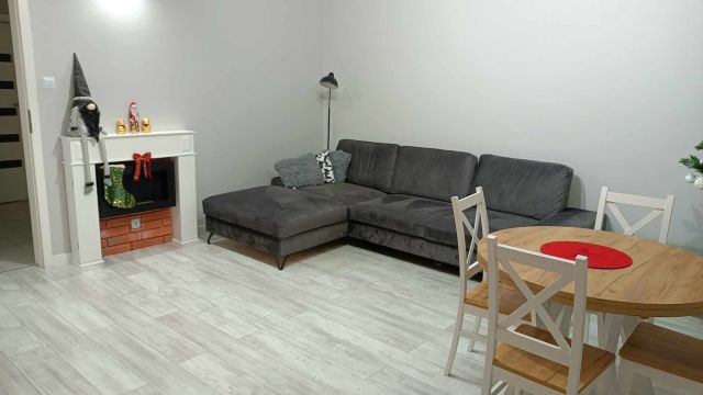 Mieszkanie 3-pokojowe Kutno Centrum, ul. 1 Maja. Zdjęcie 1