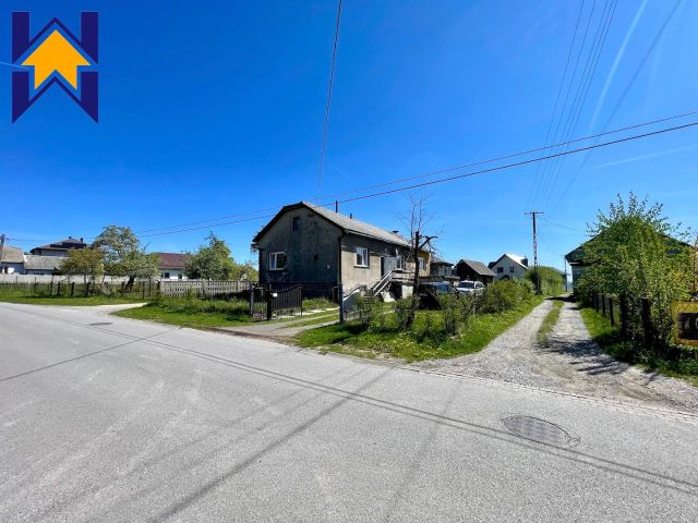 dom wolnostojący, 5 pokoi Ostrężnica, ul. Jana Łachuta. Zdjęcie 3