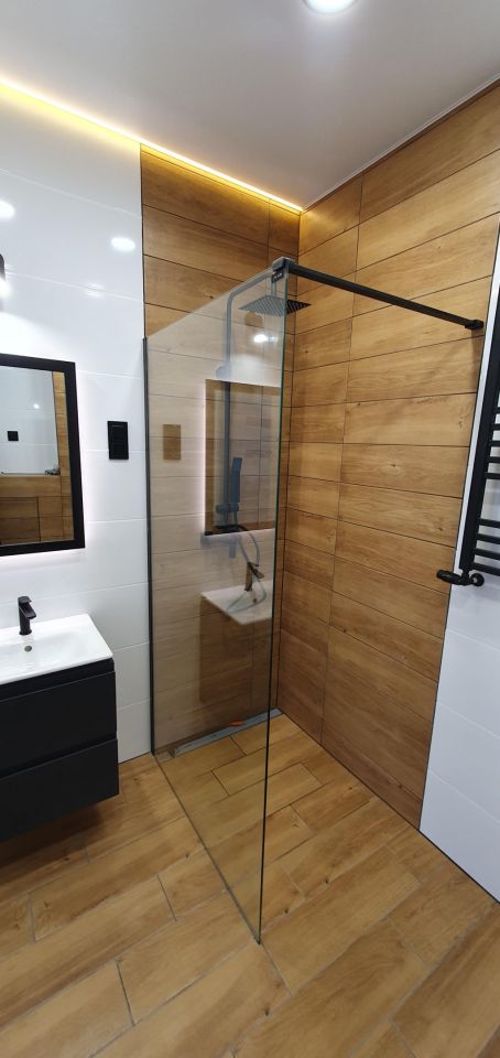 Mieszkanie 3-pokojowe Bytom Śródmieście, ul. Gustawa Morcinka. Zdjęcie 3