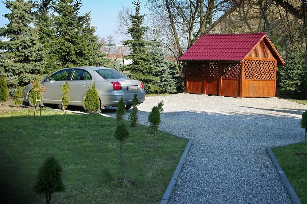 dom wolnostojący Baranów Sandomierski, ul. Zamkowa. Zdjęcie 2