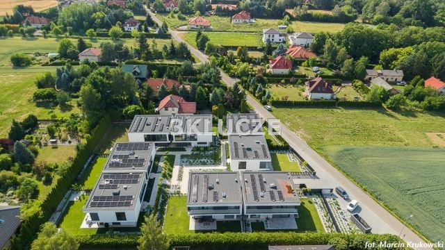 dom wolnostojący, 6 pokoi Dąbrowica, ul. Uzdrowiskowa. Zdjęcie 21