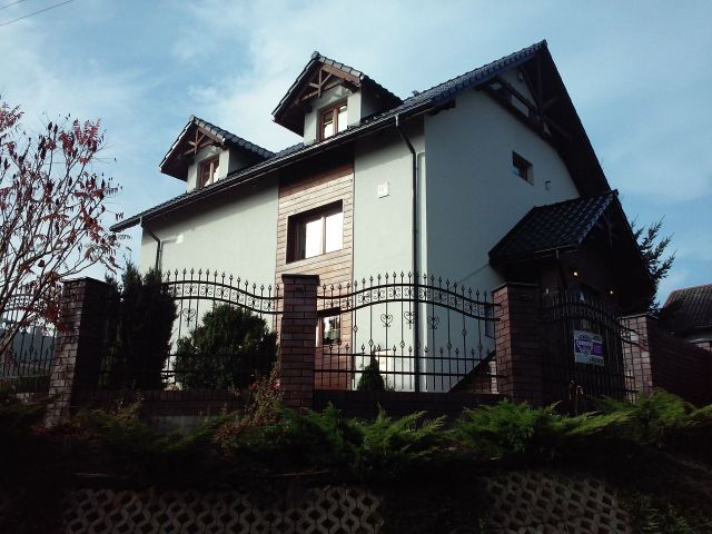 dom wolnostojący Burów. Zdjęcie 1