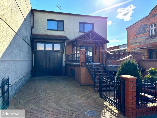 dom szeregowy, 7 pokoi Krobia, ul. św. Idziego. Zdjęcie 1