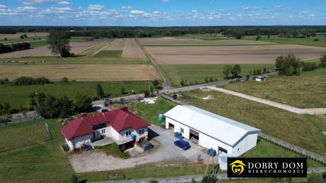 dom wolnostojący, 8 pokoi Rafałówka. Zdjęcie 1