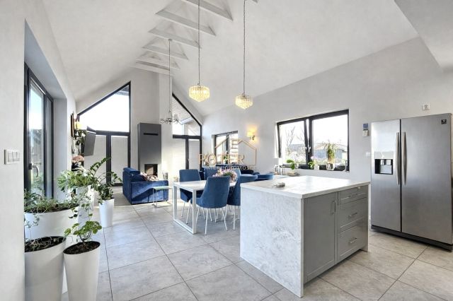 dom wolnostojący, 6 pokoi Nieciszów, Żurawia. Zdjęcie 1